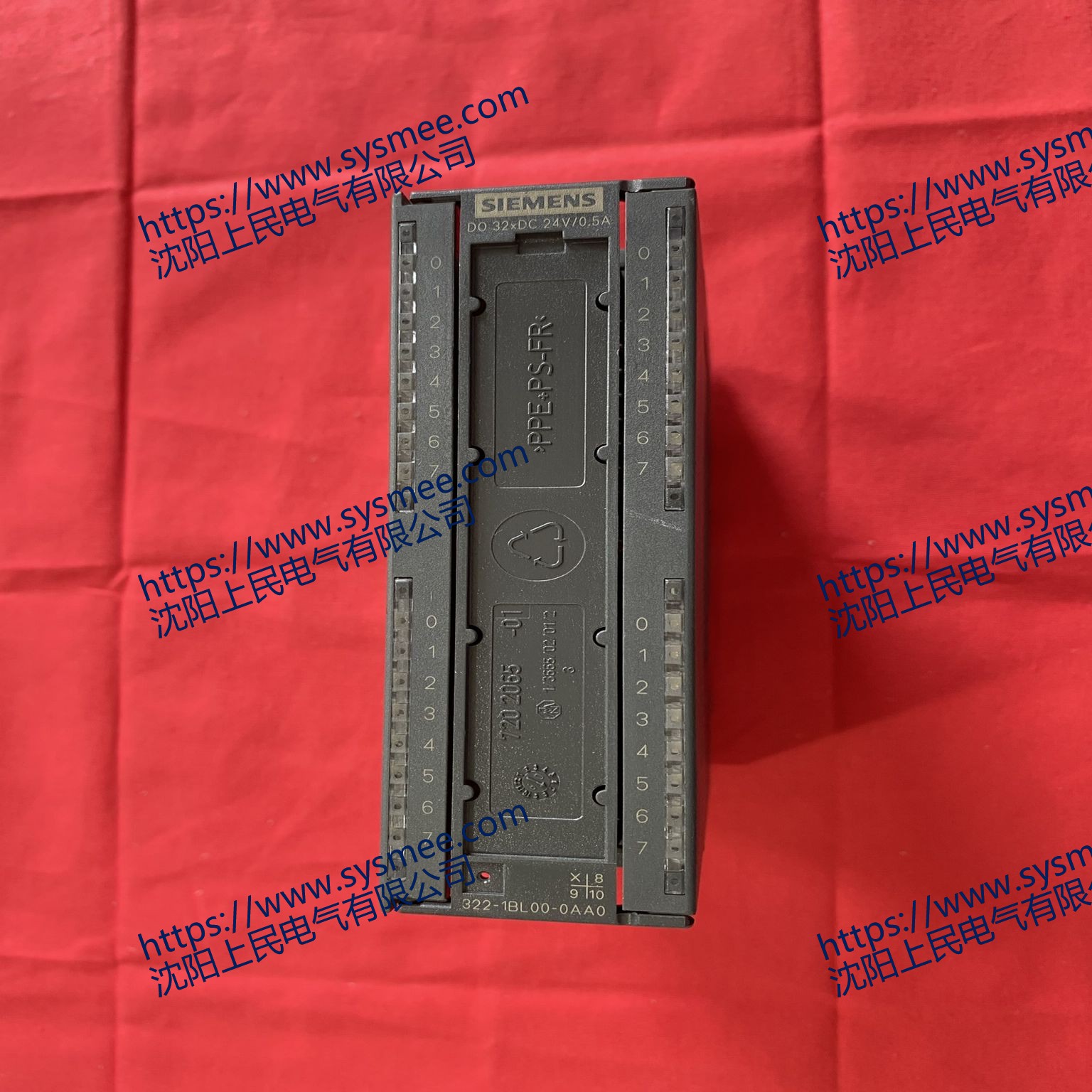 SIEMENS西门子6ES7322-1BL00-0AA0是一款 S7-300 系列的数字量输出模块