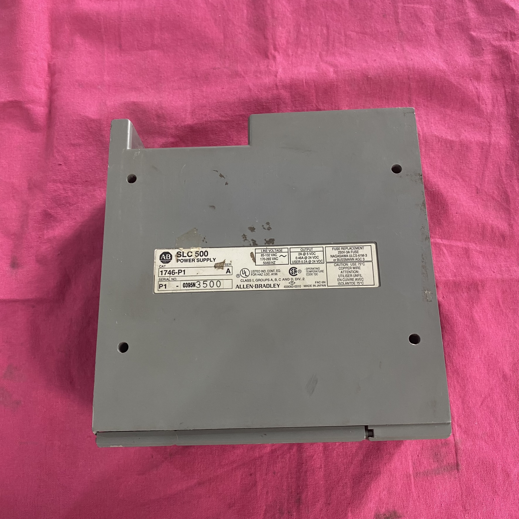 Allen-Bradley 罗克韦尔1746-P1 机架式交流电源模块