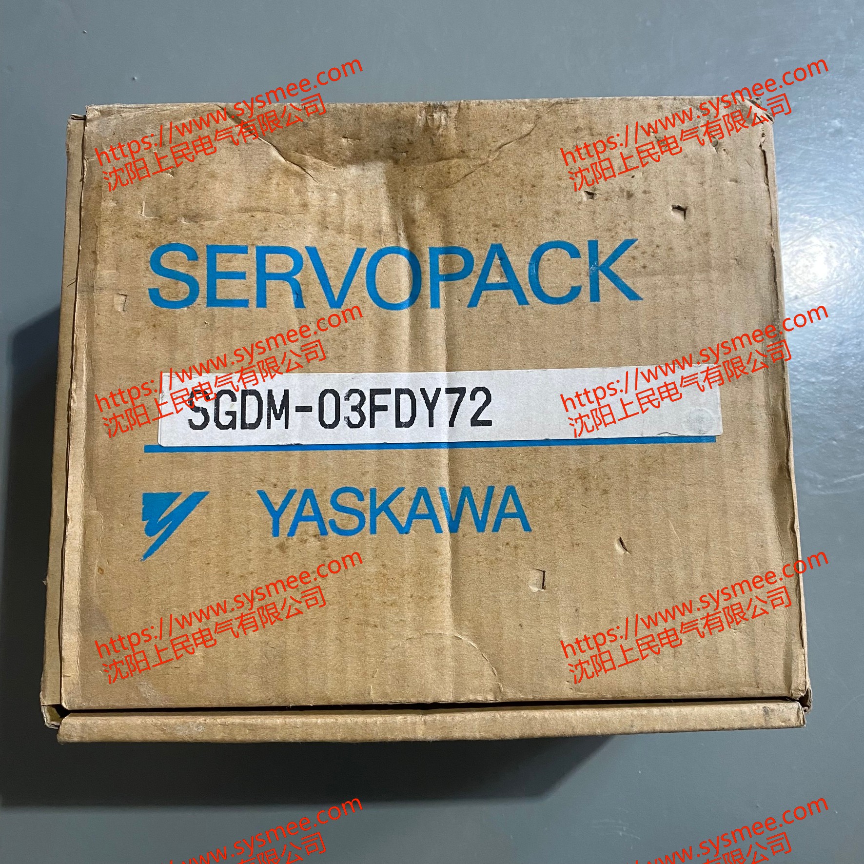 安川SGDM-03FDY72一款伺服驅(qū)動(dòng)器