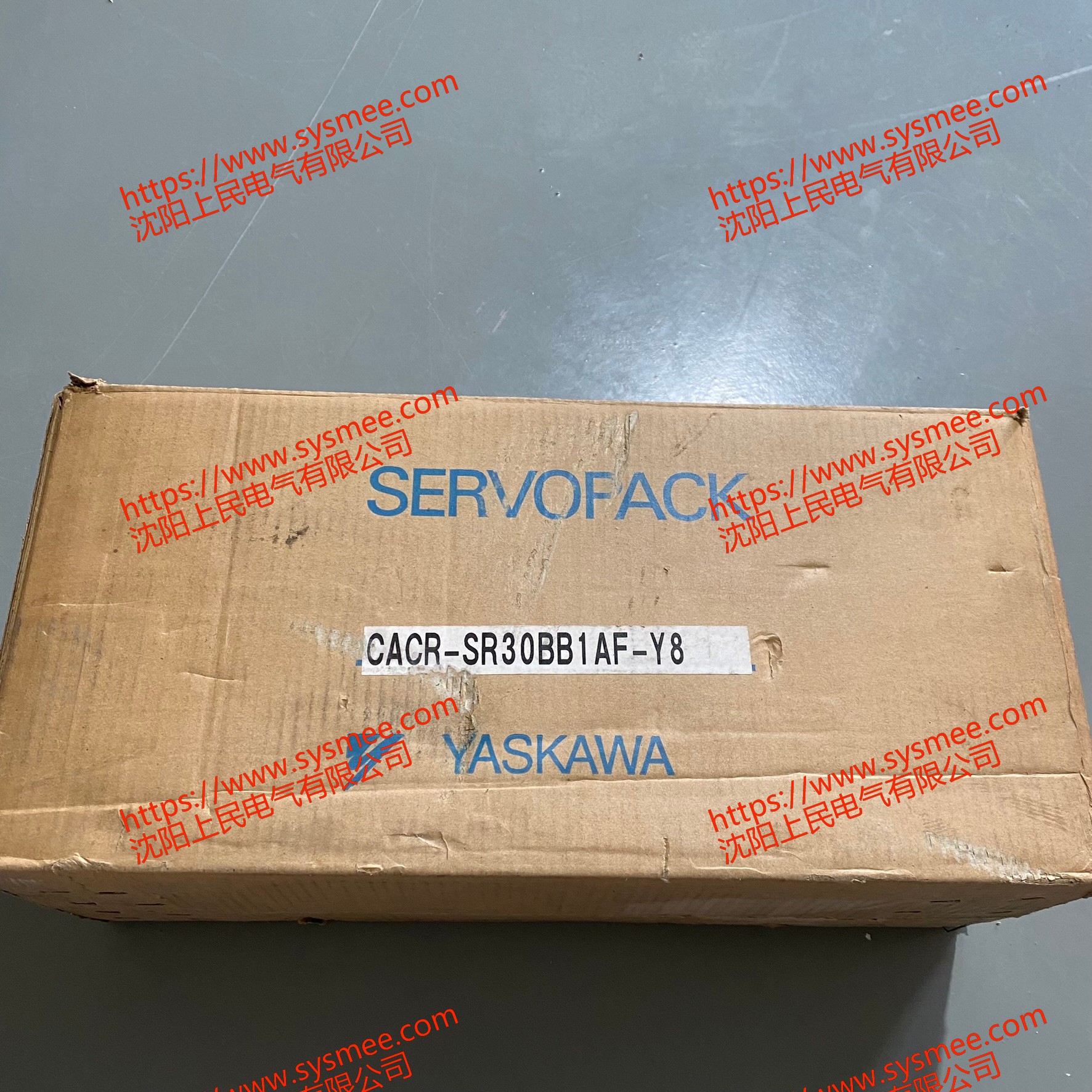 安川CACR-SR30BB1AF-Y8一款高性能的伺服驅(qū)動器