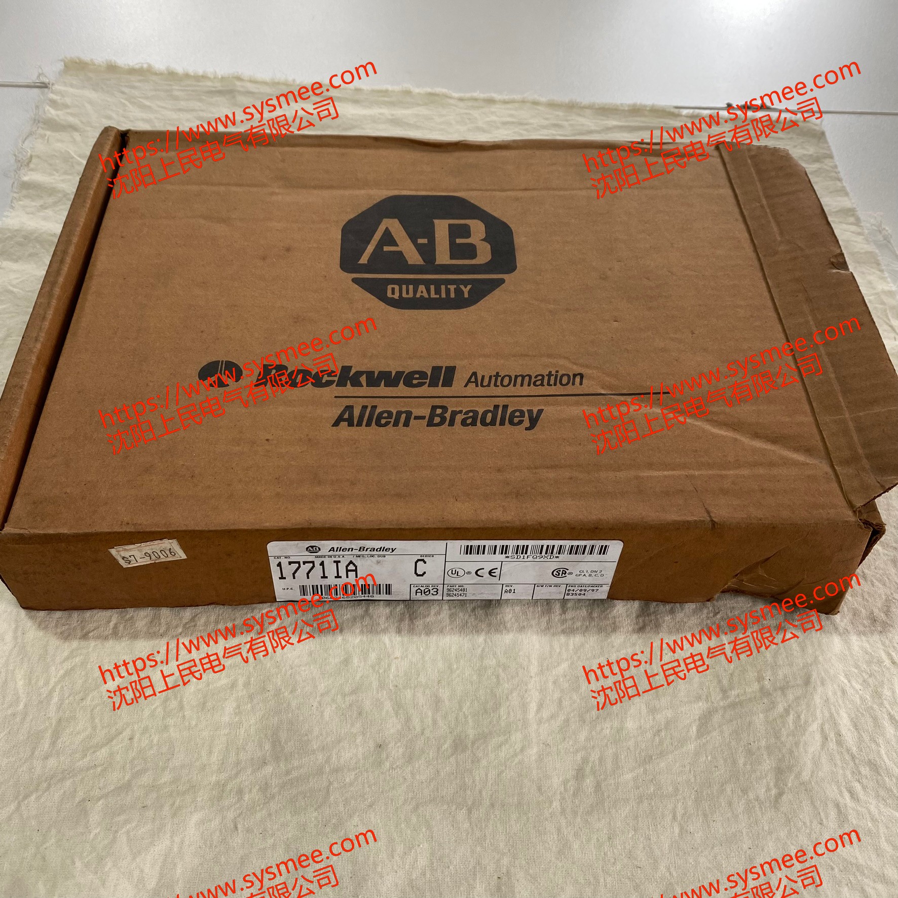 ALLen-Bradley罗克韦尔1771-IA/C是一款 PLC-5 系列的数字量输入模块