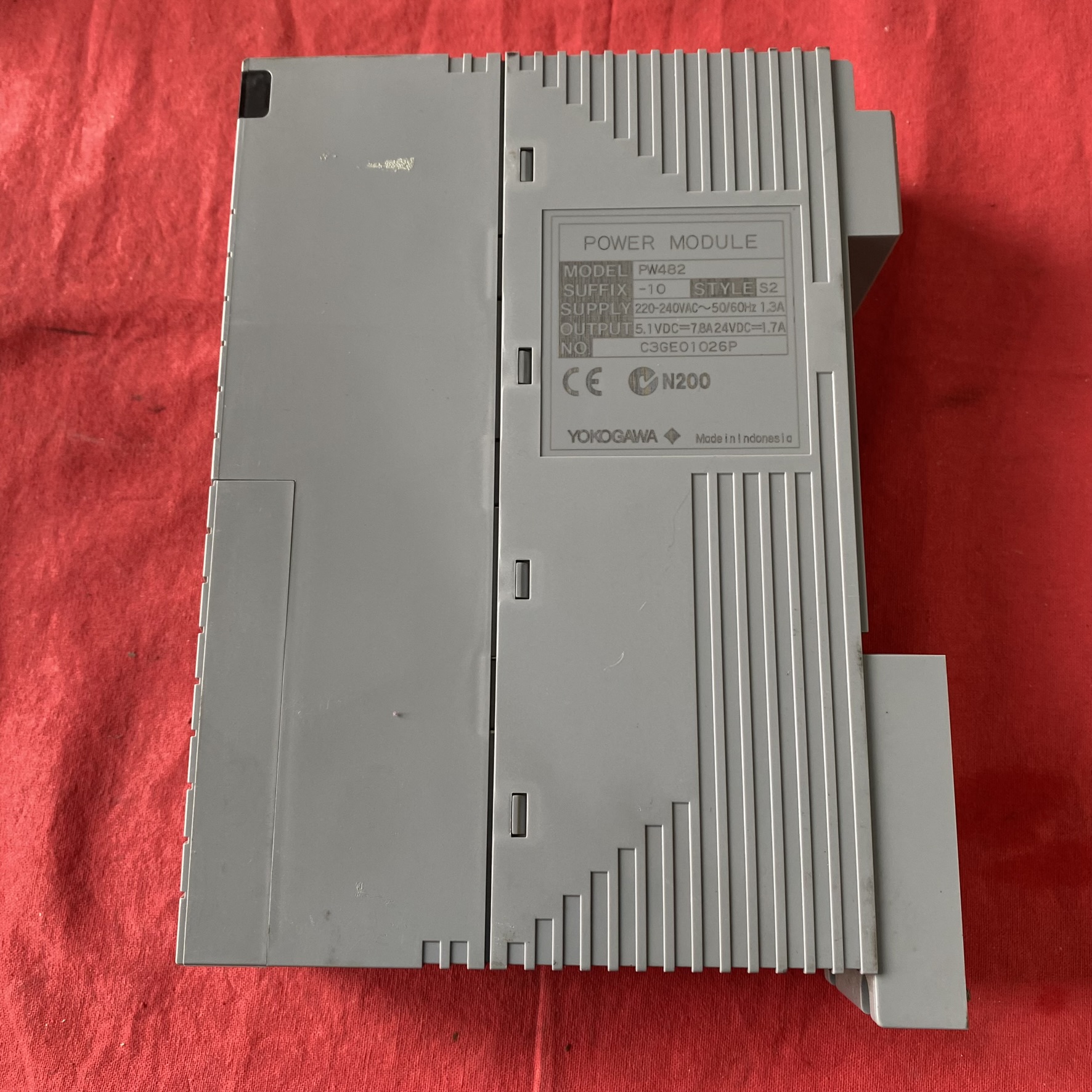 横河PW482-10高可靠性电源模块